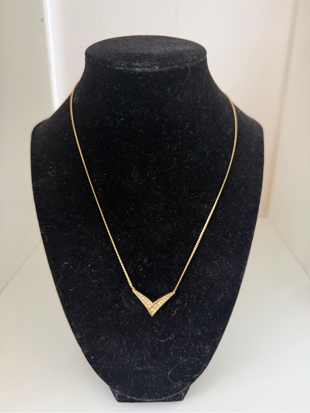Vintage Christian Dior Crystal V Pendant Gold Tone Necklace
